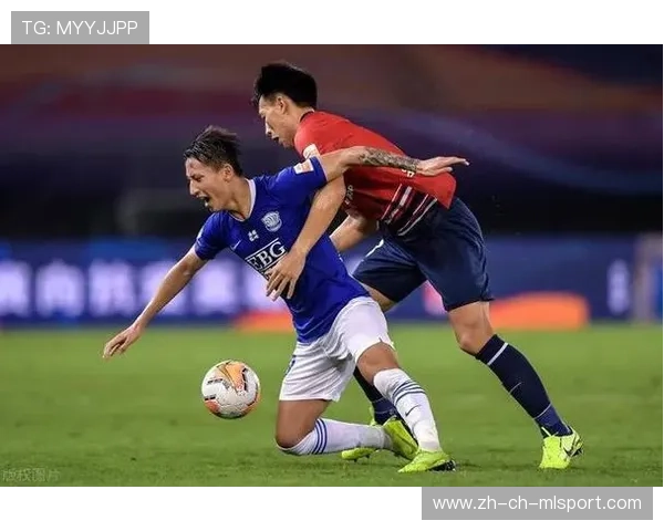 沃克因底线防守拉倒对手领黄牌，累计停赛一场